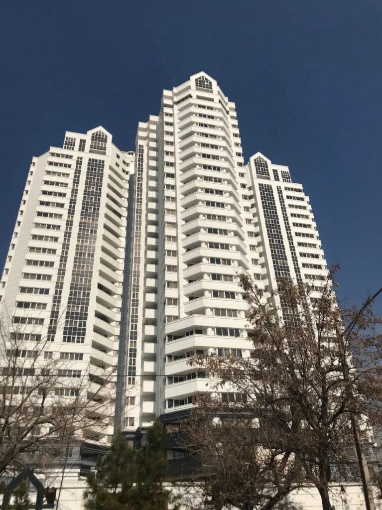 برج پارامیس